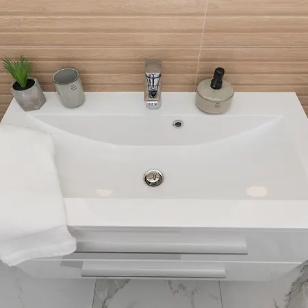 Apartamento Luxurious New In