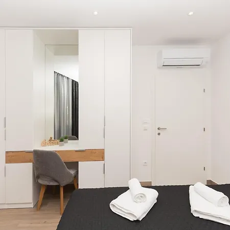 Apartamento Luxurious New In Makarska