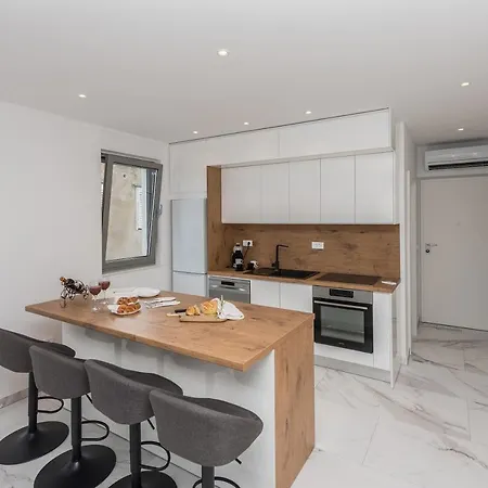 Luxurious New In Apartamento *